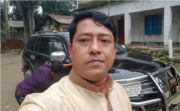 পৌরমেয়রের এক মাসে যাতায়াতেই ব্যয় লাখ টাকা! পৌরমেয়রের এক মাসে যাতায়াতেই ব্যয় লাখ টাকা!