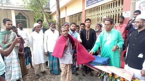 ব্রাহ্মণপাড়ায় মালিকানা জায়গা দিয়ে জোর পূর্বক রাস্তা নির্মানের অভিযোগ ব্রাহ্মণপাড়ায় মালিকানা জায়গা দিয়ে জোর পূর্বক রাস্তা নির্মানের অভিযোগ