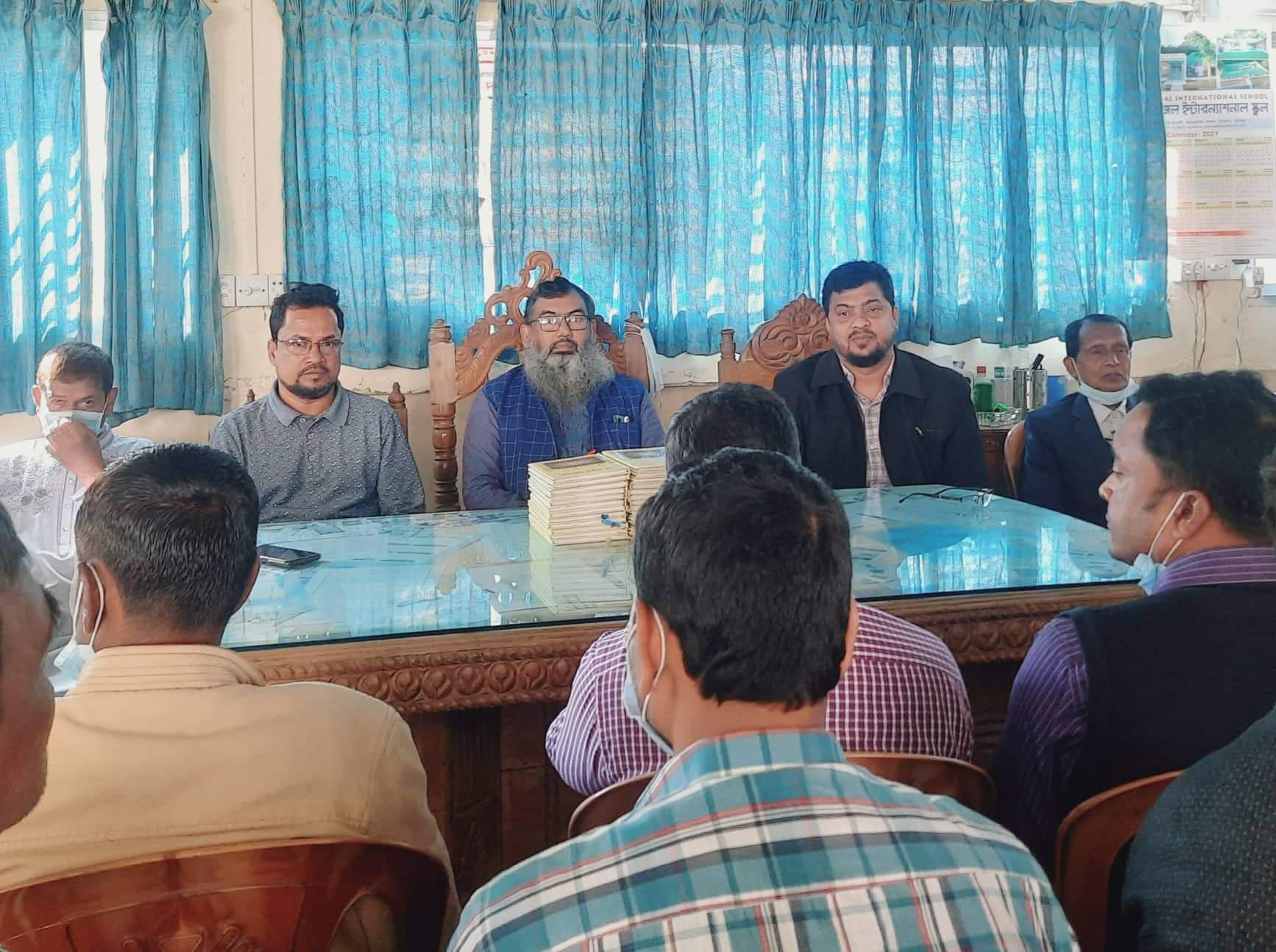 দলিল লেখকদের মাঝে বিতরণ ও আলোচনা সভা অনুষ্ঠিত দলিল লেখকদের মাঝে বিতরণ ও আলোচনা সভা অনুষ্ঠিত