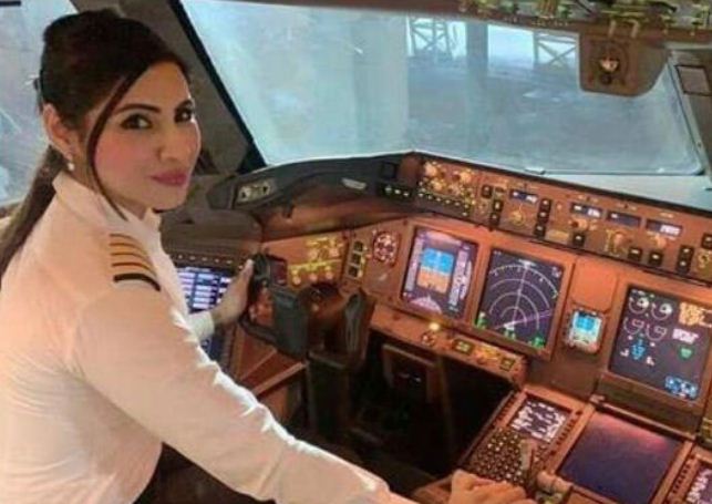 পৃথিবীর দীর্ঘতম আকাশ পথে বিমান উড়াবে একদল ভারতীয় নারী! পৃথিবীর দীর্ঘতম আকাশ পথে বিমান উড়াবে একদল ভারতীয় নারী!