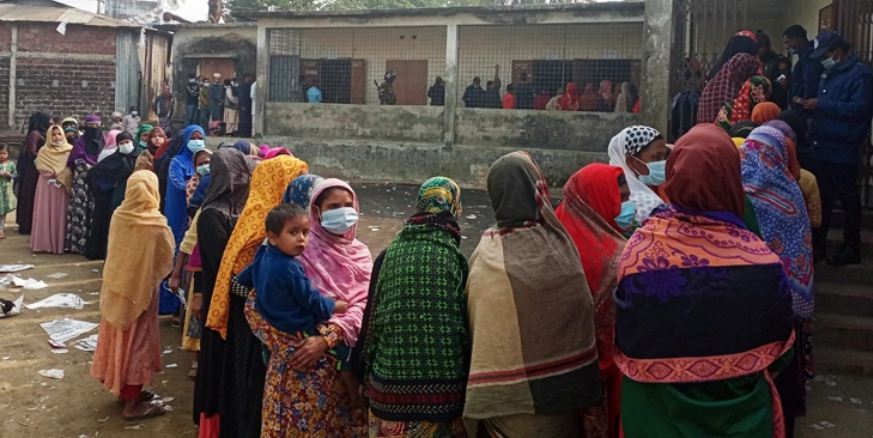 মেয়র না কাউন্সিলর নিয়ে ব্যস্ত ভোটাররা মেয়র না কাউন্সিলর নিয়ে ব্যস্ত ভোটাররা