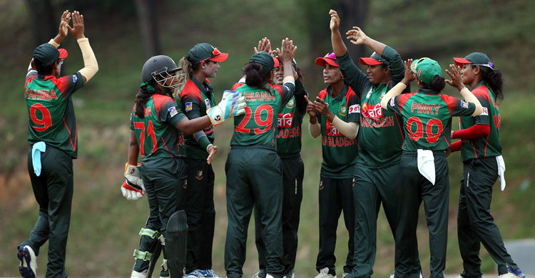 টেস্ট খেলার সুযোগে উচ্ছ্বসিত সালমারা টেস্ট খেলার সুযোগে উচ্ছ্বসিত সালমারা