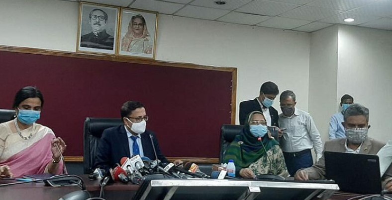কারা পাবেন প্রথম দফায় করোনা ভ্যাকসিন 