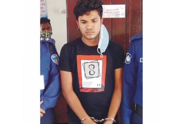পর্নোগ্রাফি মামলায় যুবক গ্রেফতার পর্নোগ্রাফি মামলায় যুবক গ্রেফতার