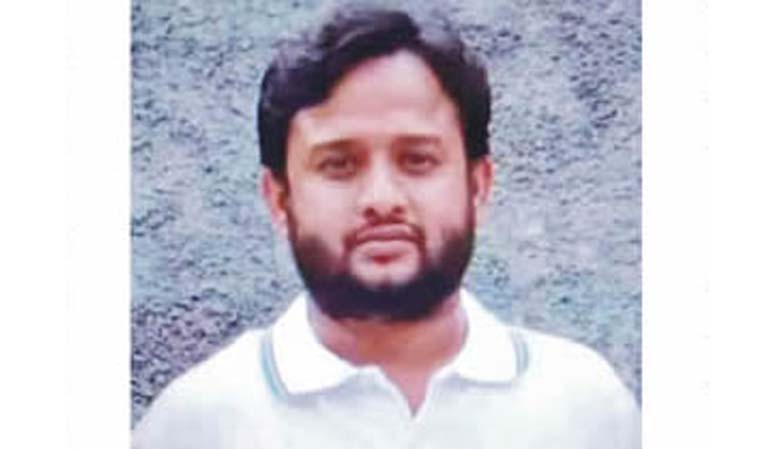 চাকুরি থেকে অব্যাহতি দেওয়ায় কর্মকর্তাকে ছুরিকাঘাতে খুন! চাকুরি থেকে অব্যাহতি দেওয়ায় কর্মকর্তাকে ছুরিকাঘাতে খুন!