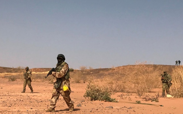 নাইজারে বন্দুকধারীদের হামলায় ১৬ সৈন্য নিহত 