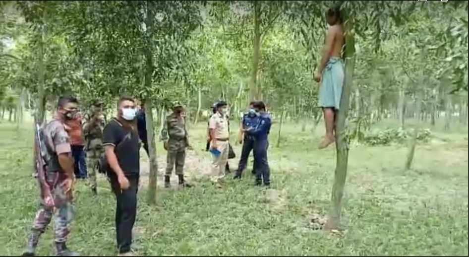 চৌদ্দগ্রামের ভারত সীমান্ত থেকে যুবকের ঝুলন্ত লাশ উদ্ধার চৌদ্দগ্রামের ভারত সীমান্ত থেকে যুবকের ঝুলন্ত লাশ উদ্ধার