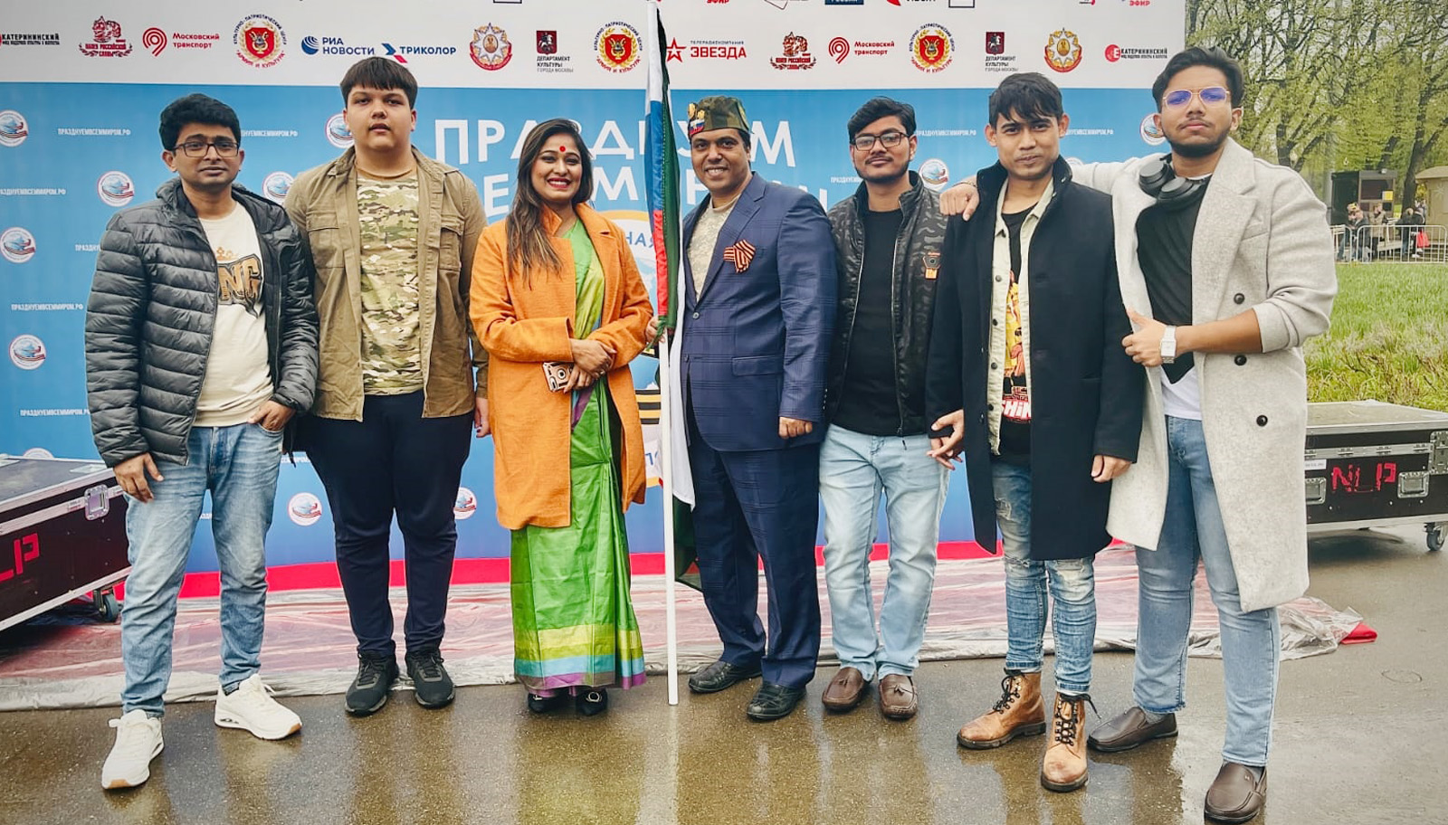 রাশিয়ায় আন্তর্জাতিক মঞ্চে কুমিল্লার গায়ক আলাদাউদ্দিন রাশিয়ায় আন্তর্জাতিক মঞ্চে কুমিল্লার গায়ক আলাদাউদ্দিন