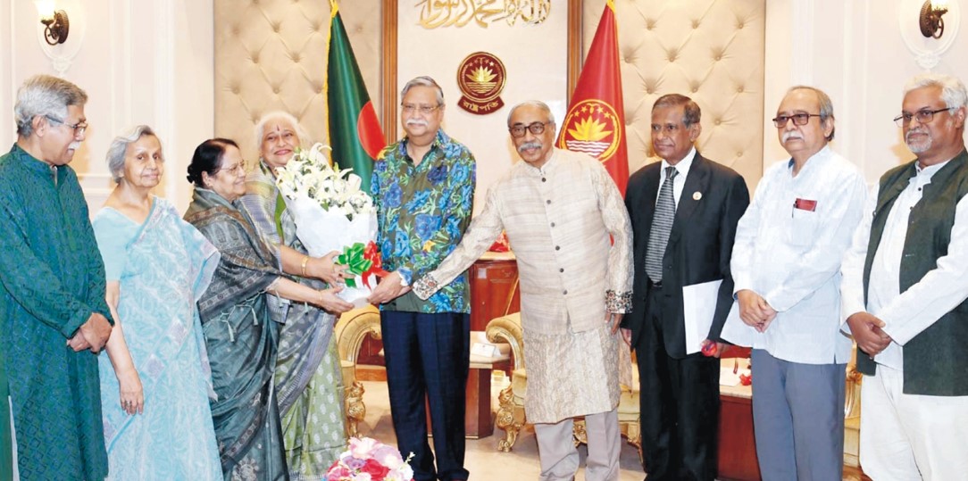  মুক্তিযুদ্ধ ও সাম্প্রদায়িক সম্প্রীতির চেতনা তৃণমূলে ছড়িয়ে দেয়ার আহ্বান রাষ্ট্রপতির