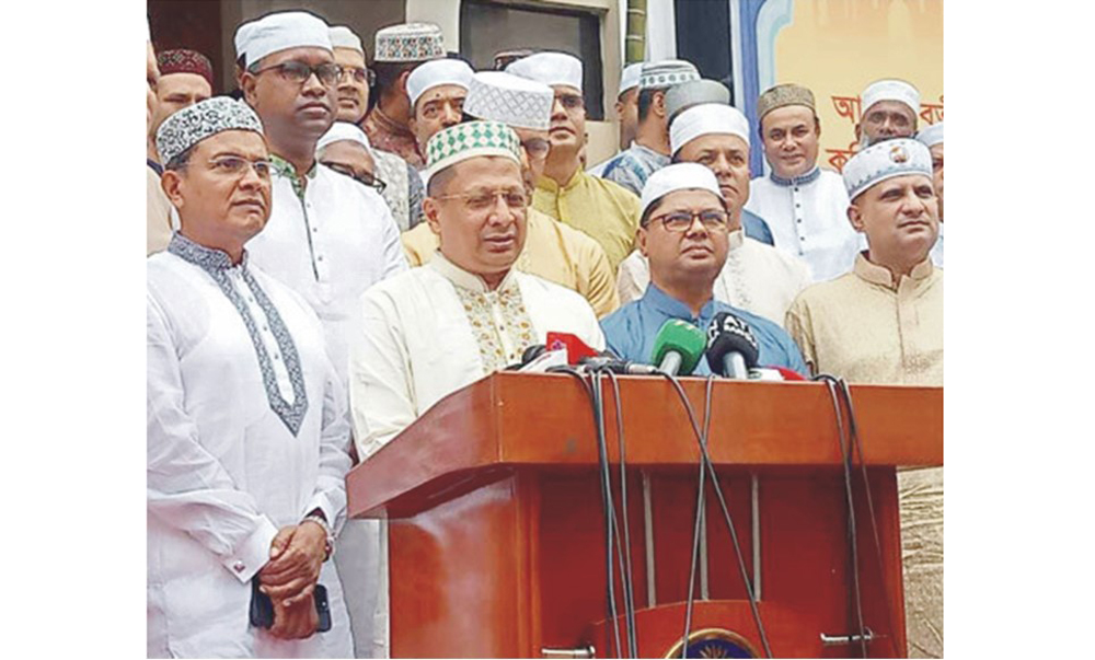  ঈদে বাড়তি ভাড়া চেয়ে হয়রানি করলেই কঠোর ব্যবস্থা: আইজিপি