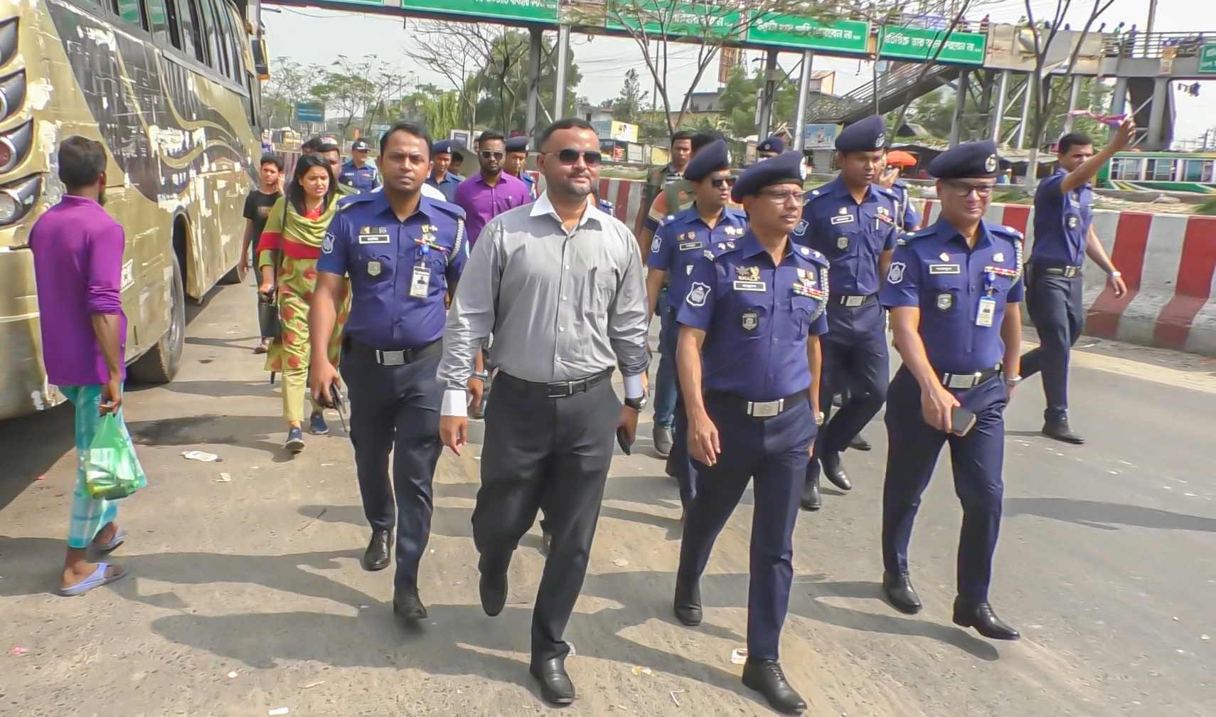 ঢাকা- চট্টগ্রাম মহাসড়কে প্রশাসনের যৌথ মহড়া 