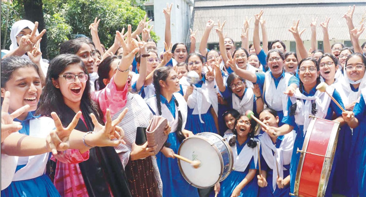  এবারও ভালো ফল করেছে মেয়েরা 