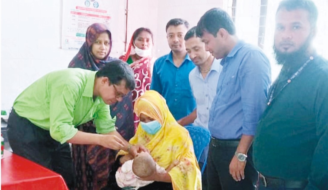  লালমাইয়ে ভিটামিন ‘এ’ ক্যাপসুল পেল ৪০ হাজার শিশু 