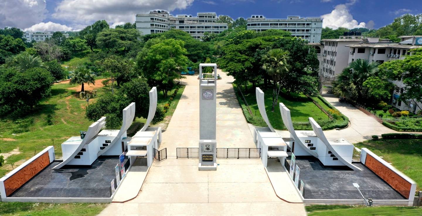 অনির্দিষ্টকালের বন্ধের পর অবশেষে খুললো কুমিল্লা বিশ্ববিদ্যালয়