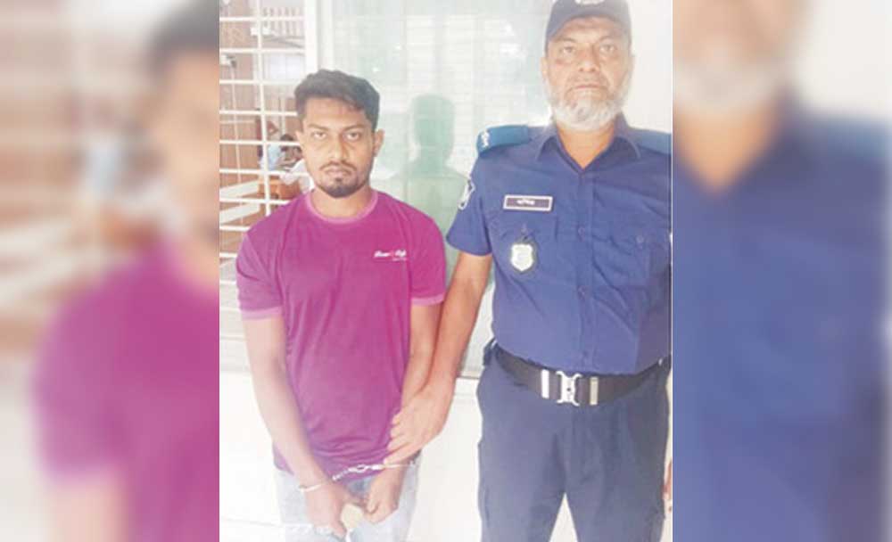   স্কুলছাত্রীর ধর্ষণের ভিডিও ধারণ করে ভয় দেখিয়ে ফের ধর্ষণ