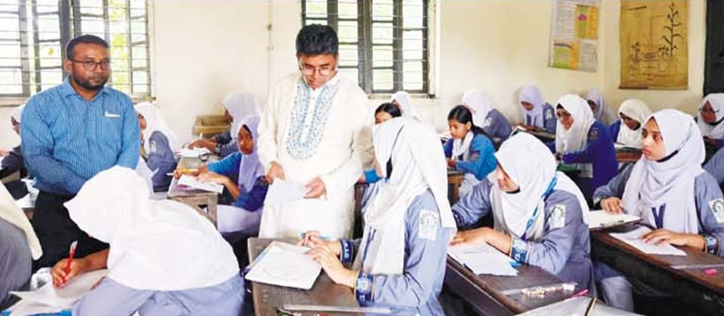  পরীক্ষার কেন্দ্রে নকল বন্ধের কঠোর  হুশিয়ারি এমপি’র 