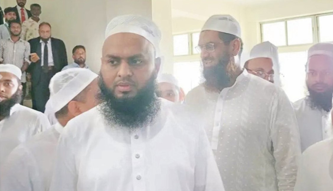  মামলার চার্জ গঠনের শুনানিতে কুমিল্লার আদালতে মামুনুল হক