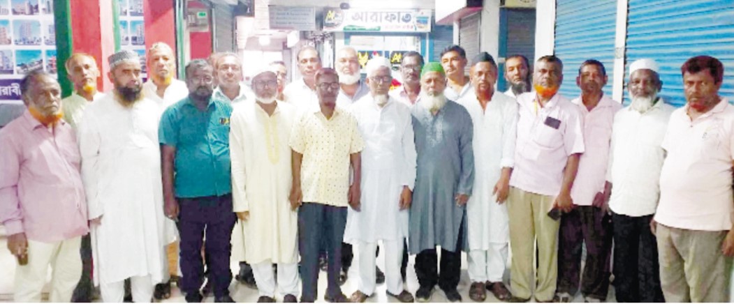 কুমিল্লা জিলা পরিবহন শ্রমিক ইউনিয়নের  নবগঠিত কমিটির দায়িত্ব গ্রহণ