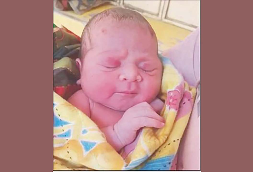  নাঙ্গলকোটে  আশ্রয়কেন্দ্রে কন্যা  সন্তানের মা হলেন ফারজানা 