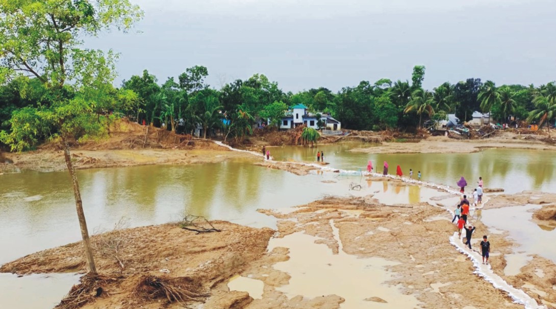 গোমতীর ভাঙ্গা বাঁধ মেরামত শুরু কবে?