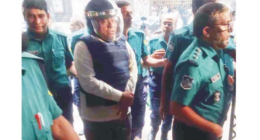   সাবেক ইসি  সচিব জাহাংগীর ৫  দিনের রিমান্ডে