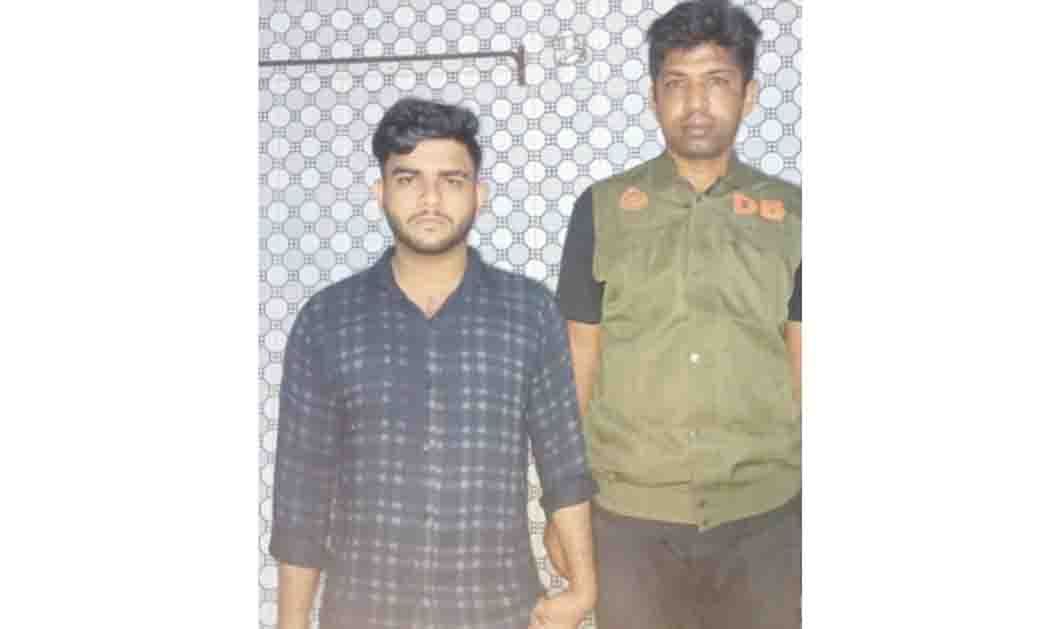   কুমিল্লার হোমনায় মহানবীকে (স.) নিয়ে কটূক্তির অভিযোগে যুবক গ্রেপ্তার