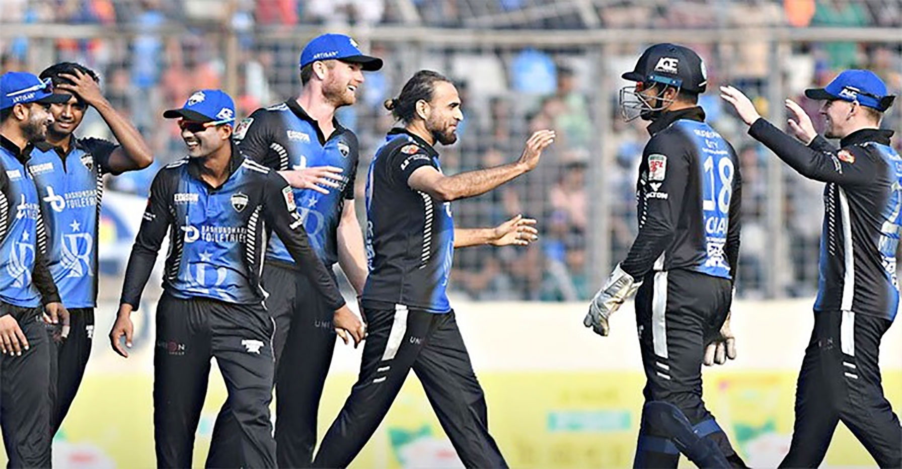  ঢাকার হারের ‘হালি’ পূর্ণ, টানা পঞ্চম জয় রংপুরের