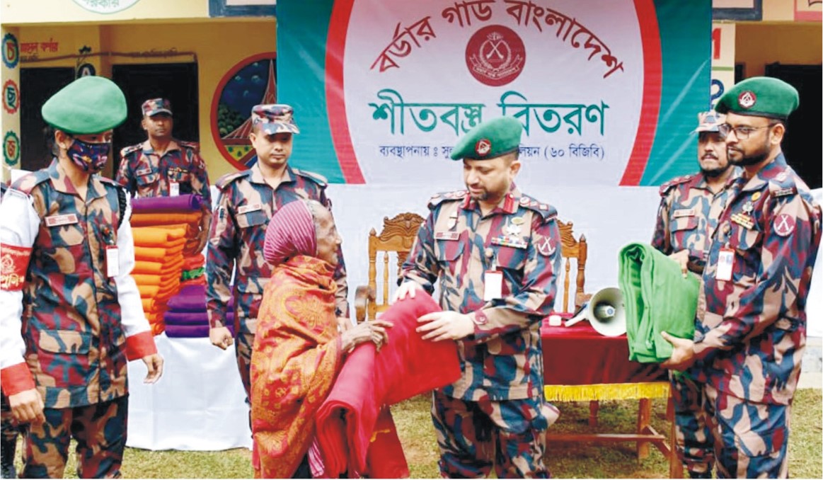 সুলতানপুর  ব্যাটালিয়নবিজিবির  উদ্যোগে শীতবস্ত্র  বিতরণ 