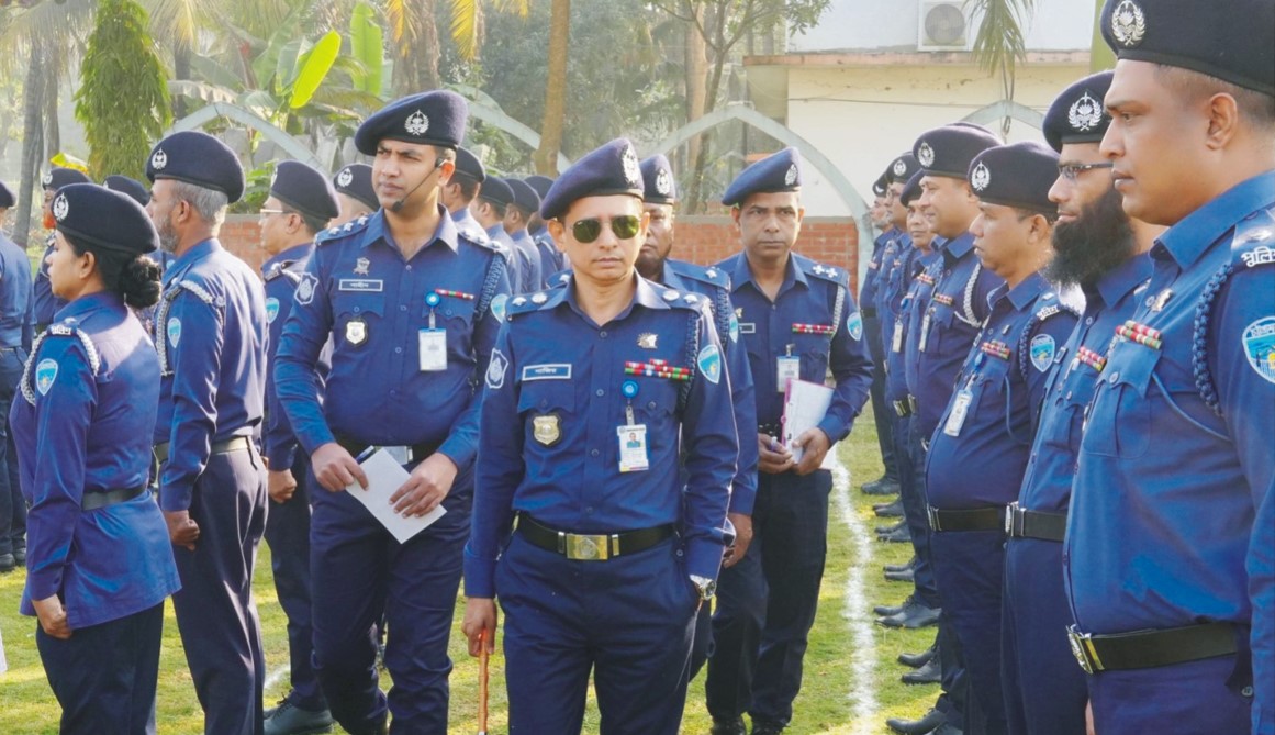  কুমিল্লা জেলা পুলিশের মাস্টার  প্যারেড অনুষ্ঠিত