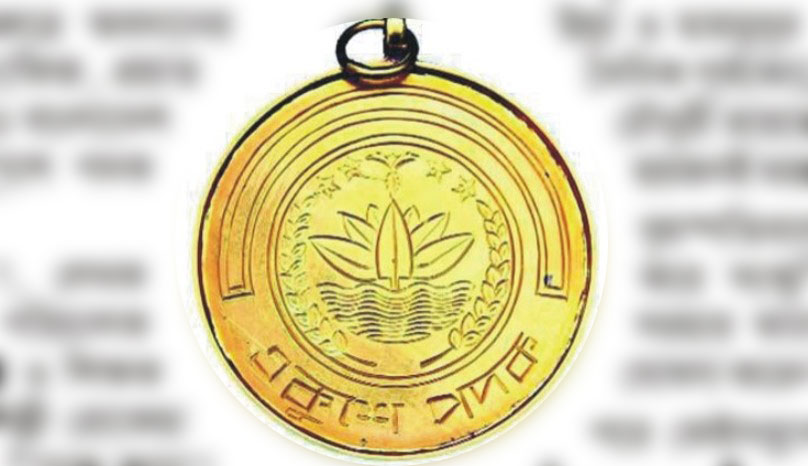  হেলাল হাফিজ, শহীদুল জহির, নারী ফুটবল দলসহ এবার ১৫ একুশে পদক