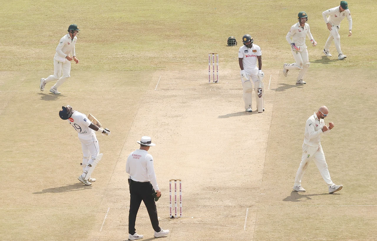    গল টেস্টে হারের পথে শ্রীলঙ্কা!