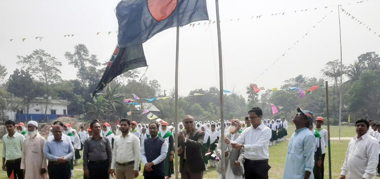 আকুবপুর হাইস্কুলে বার্ষিক ক্রীড়া প্রতিযোগিতার পুরস্কার বিতরণ 