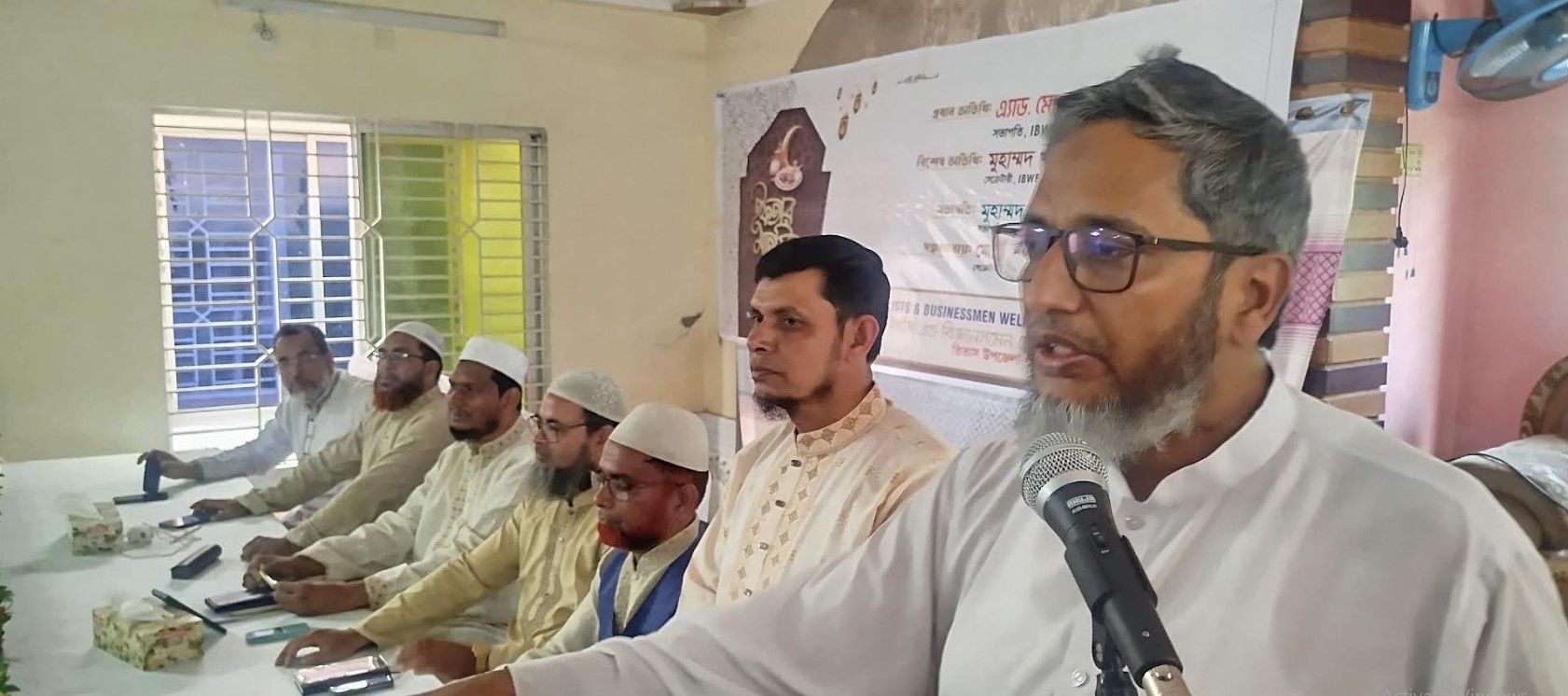   তিতাসে ব্যবসায়ী ফোরামের  আয়োজনেইফতার মাহফিল 