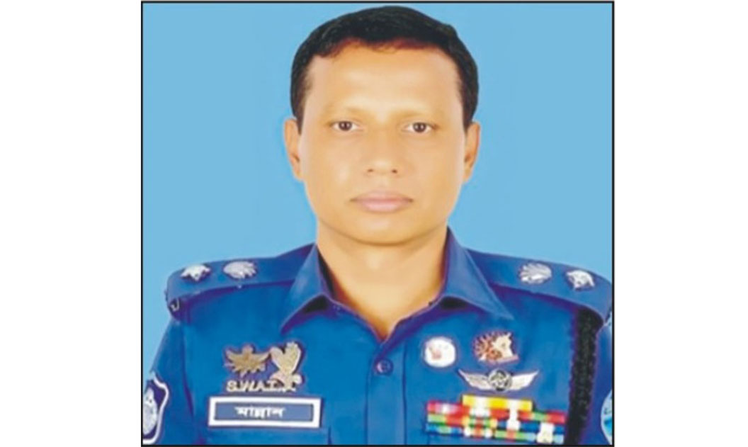  সাময়িক বরখাস্ত কুমিল্লার  সাবেক এসপি মান্নান