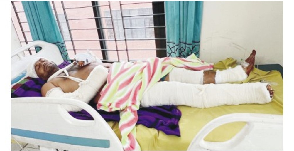    কুমিল্লার মেঘনায় যুবকের  হাত-পায়ের রগ কর্তন 