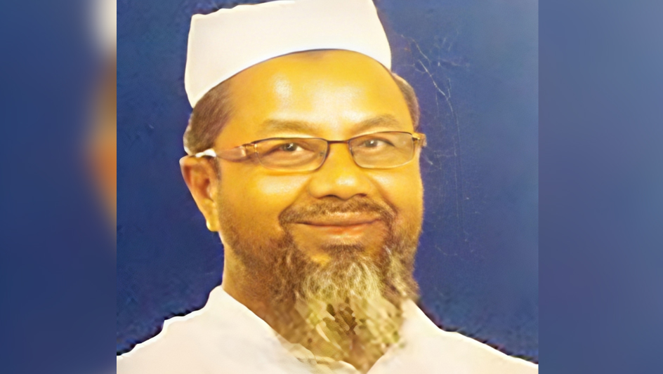 জায়গা দখল সংক্রান্ত বিষয়ে লাকসামের মজির আহমেদকে কারণ দর্শানোর নোটিশ