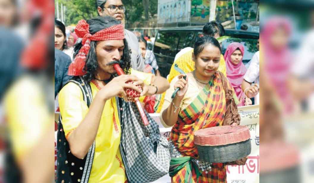 বর্ষবরণে বর্ণিল আয়োজন 