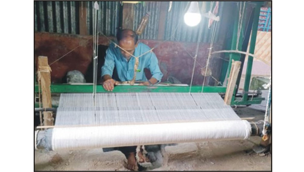 তাঁতের খাদিকে সরকারি পৃষ্ঠপোষকতার দাবি 