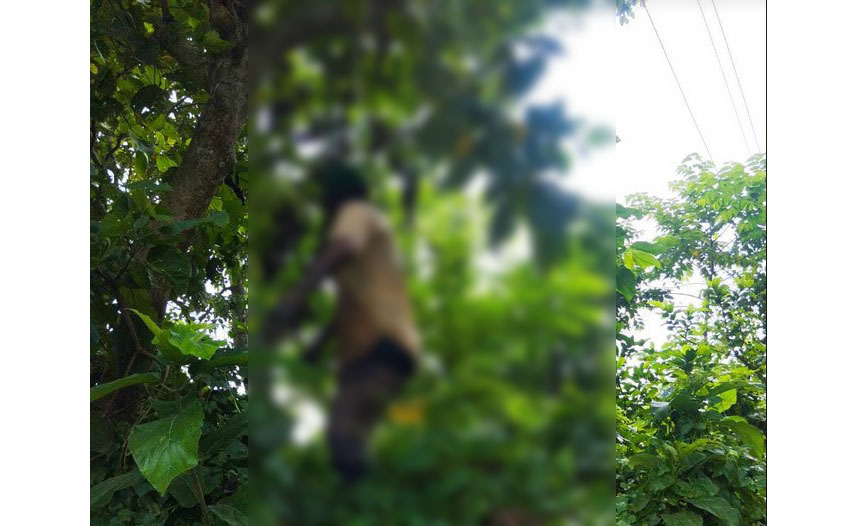 কুমিল্লায় ঋণের বোঝা সইতে না পেরে ফেরিওয়ালার আত্মহত্যা