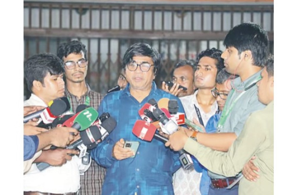  জাকসু নির্বাচন: সরে দাঁড়ালেন নির্বাচন চার কমিশনার 