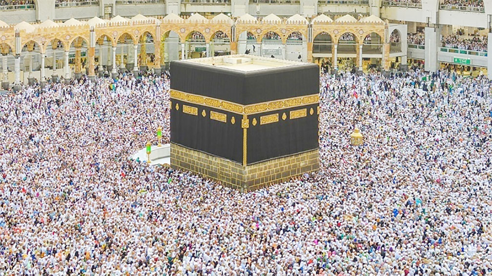   ওমরাহ ভিসার মেয়াদ কমিয়ে  এক মাস করেছে সৌদি আরব