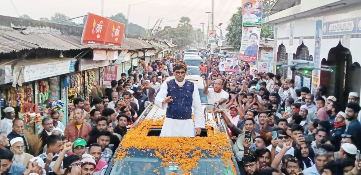  কোন ষড়যন্ত্র আপনাদের কাছ  থেকে আমাকে দূরে সরিয়ে রাখতে  পারবে না : হাজী ইয়াছিন 