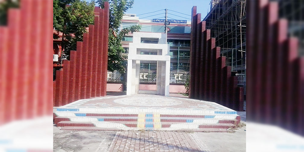  যথাযোগ্য মর্যাদায় বিজয় দিবস উদযাপনে  কুমিল্লায়  দিনব্যাপী নানা আয়োজন 