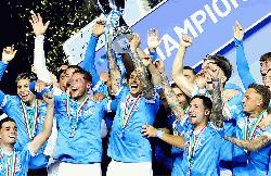  ১১ বছর পর সুপার কাপ চ্যাম্পিয়ন নাপোলি