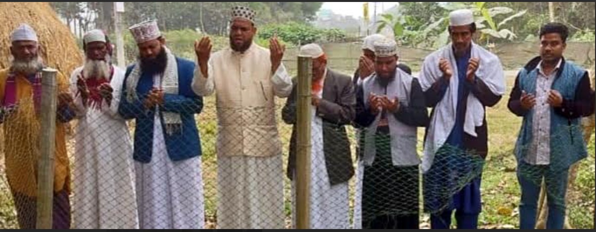  কুমিল্লা-৩ (মুরাদনগর) আসন মাজার জিয়ারতের  মাধ্যমে হাতী প্রতীকের নির্বাচনী  প্রচারণা শুরু