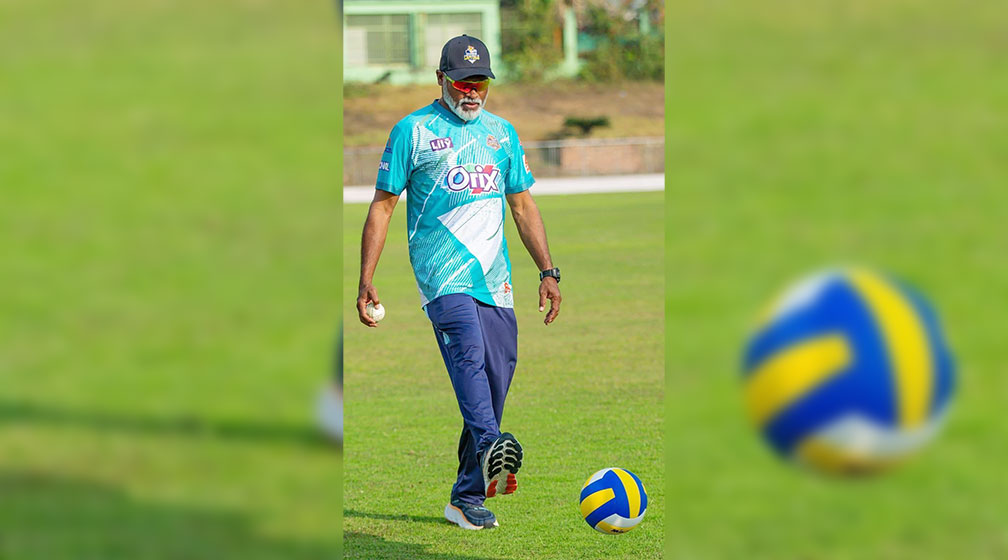   আমাদের জাকি 