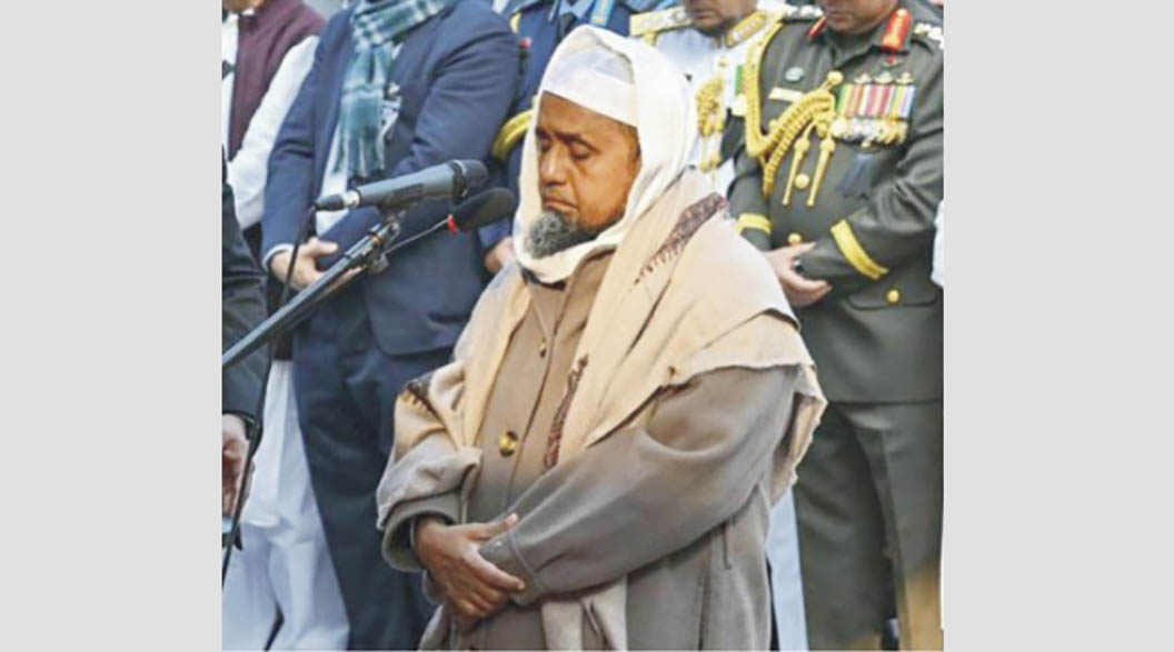   জানাজায় ইমামতি  করেন কুমিল্লারমুফতি আব্দুল মালেক