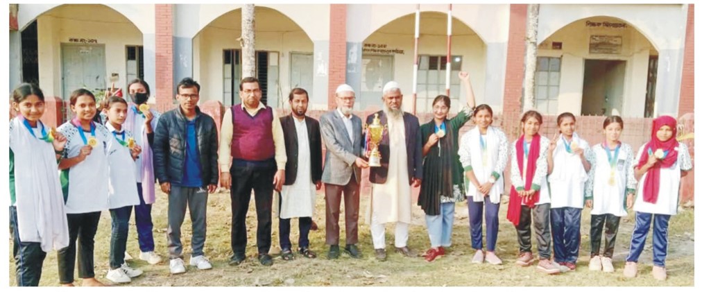   স্কুল ক্রিকেটে জেলা  চ্যাম্পিয়নব্রাহ্মণপাড়ার  চান্দলাকে বি হাইস্কুল  এন্ড কলেজ 