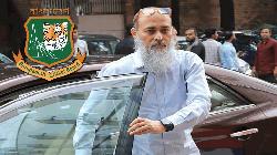   সময়সীমা পেরোলেও শোকজের জবাব দেননি পরিচালক নাজমুল