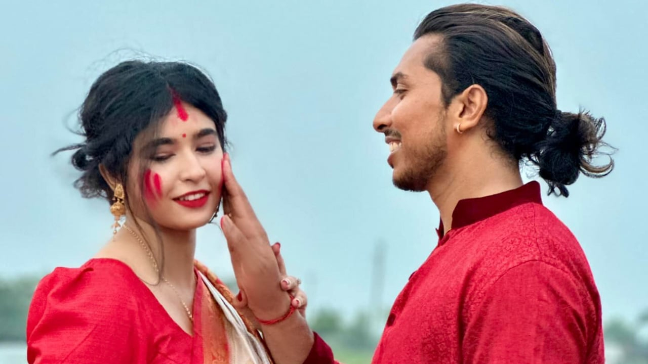   কন্যা সন্তানের বাবা হলেন সৌম্য সরকার  